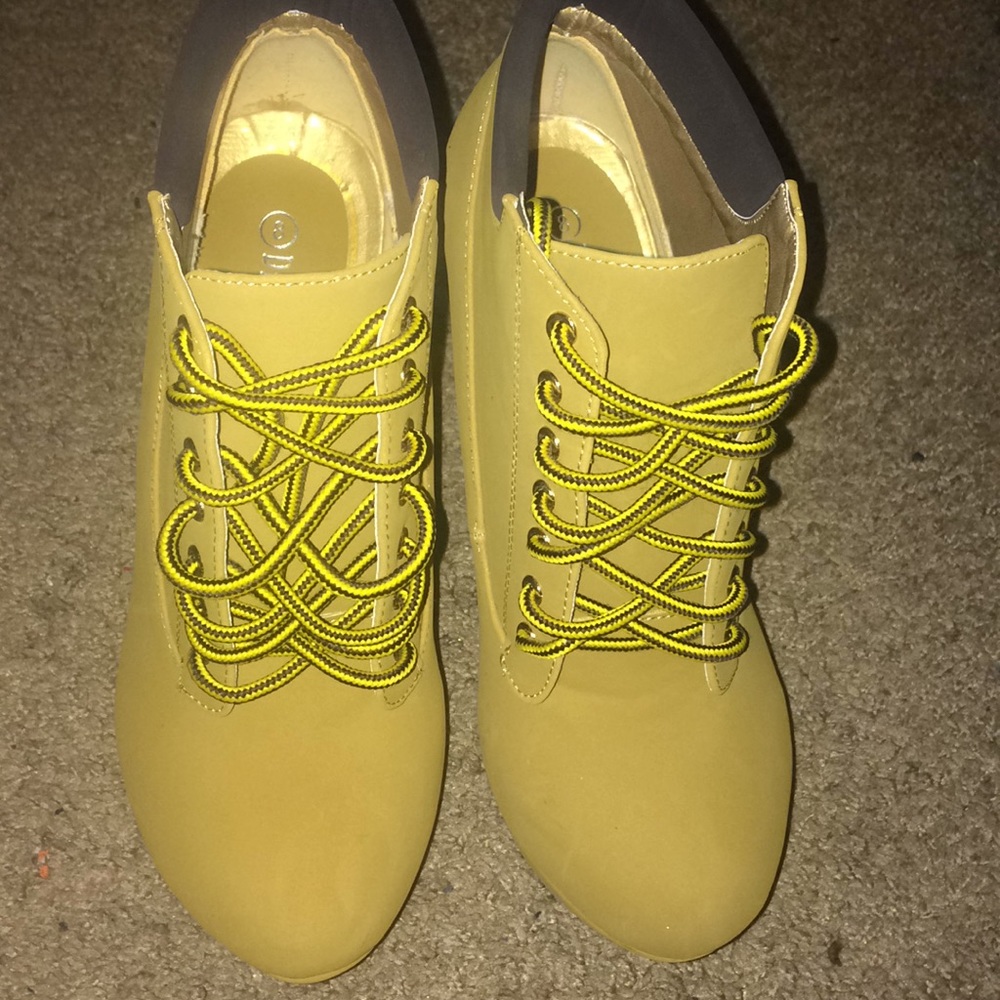 Timberland like styled wedges